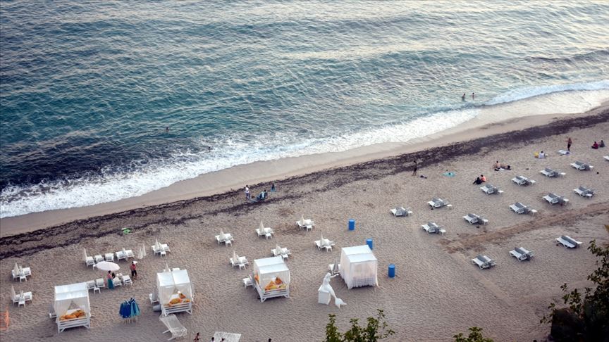 Dünyada turist sayısı nisanda yüzde 97 azaldı