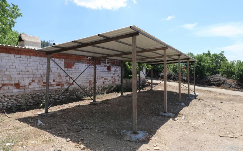 Turgutlu'da üreticiler için kiraz alım yeri