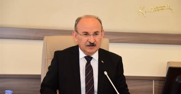 Manisa valiliğine Yaşar Karadeniz atandı