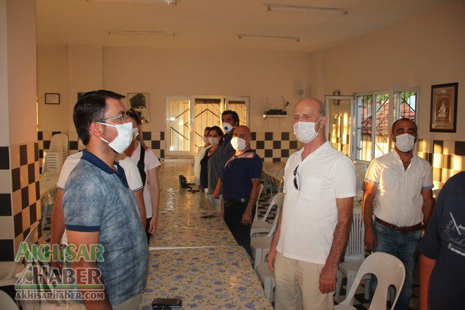 Madımak şehitleri Akhisar'da anıldı