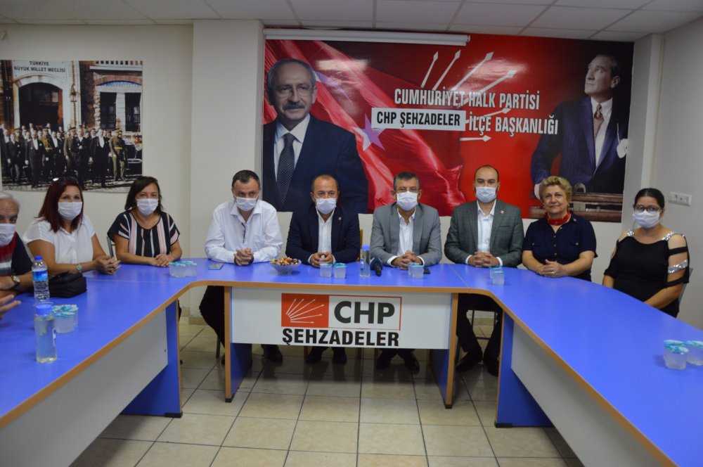 CHP'liler bayramlaştı