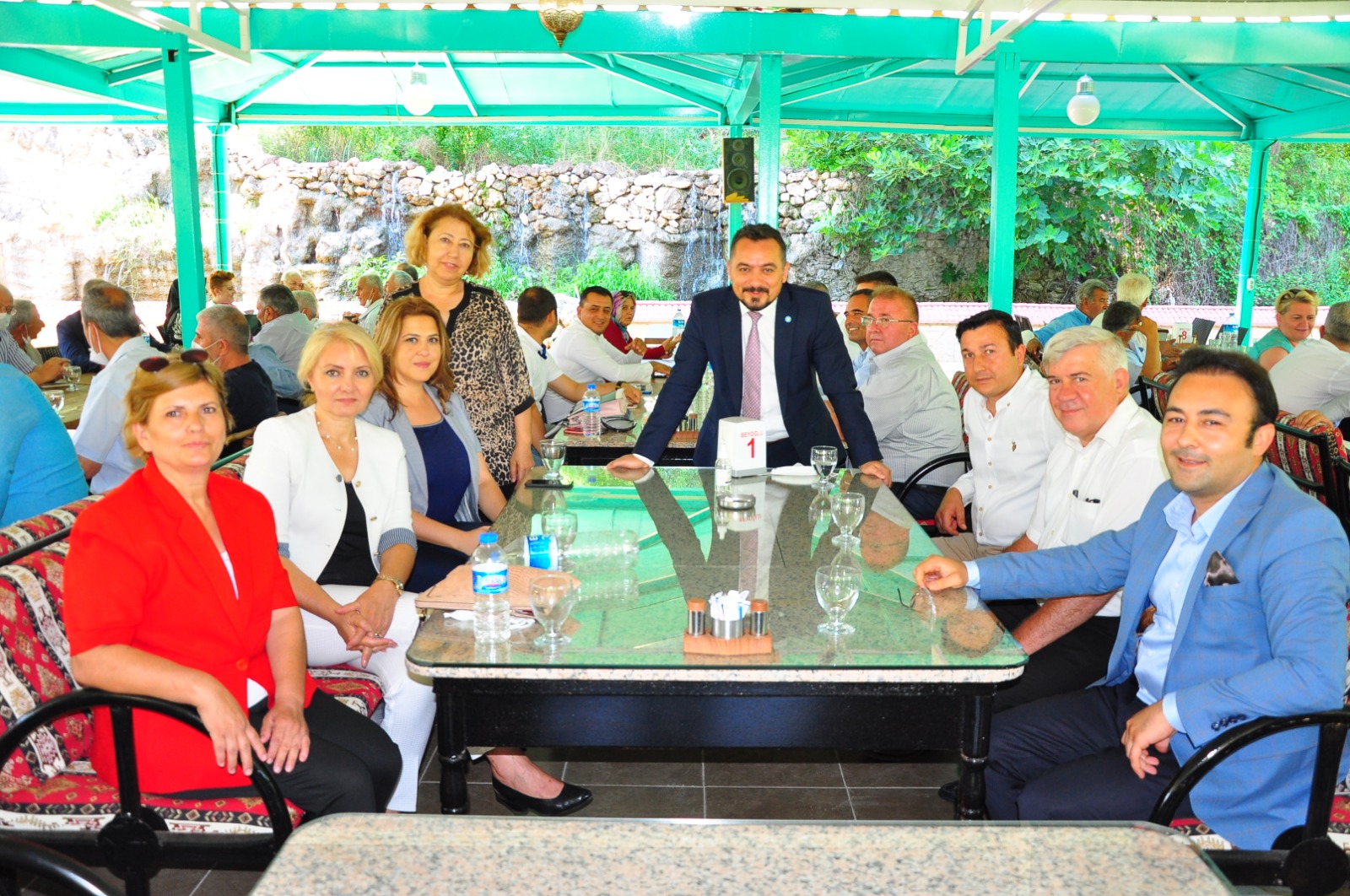 İlçe başkanlarından Eryılmaz'a tam destek