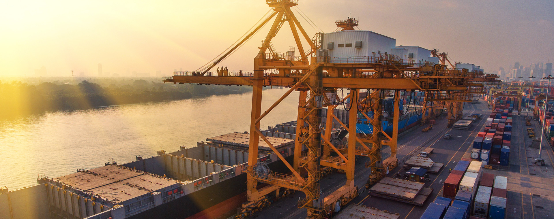 Dış ticaret açığı haziran ilk çeyrek arttı