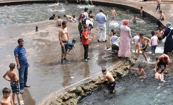 Diyarbakır'da termometre 48 dereceyi gösterdi, uzmanlar uyardı
