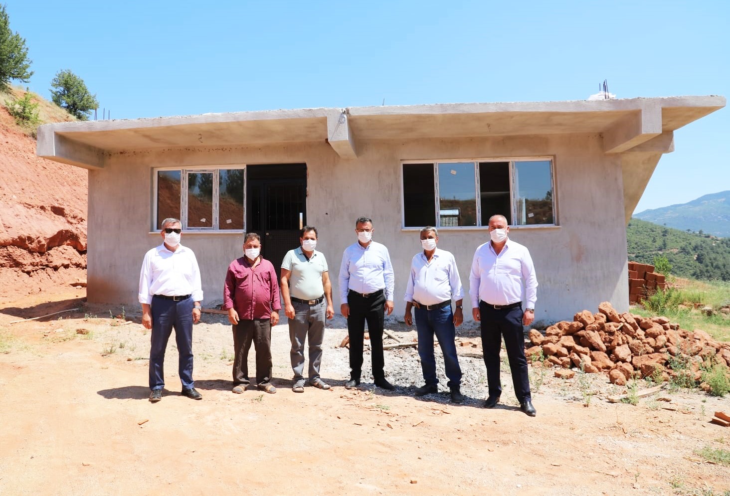 Başkan ve yardımcıları bayramda da çalıştılar