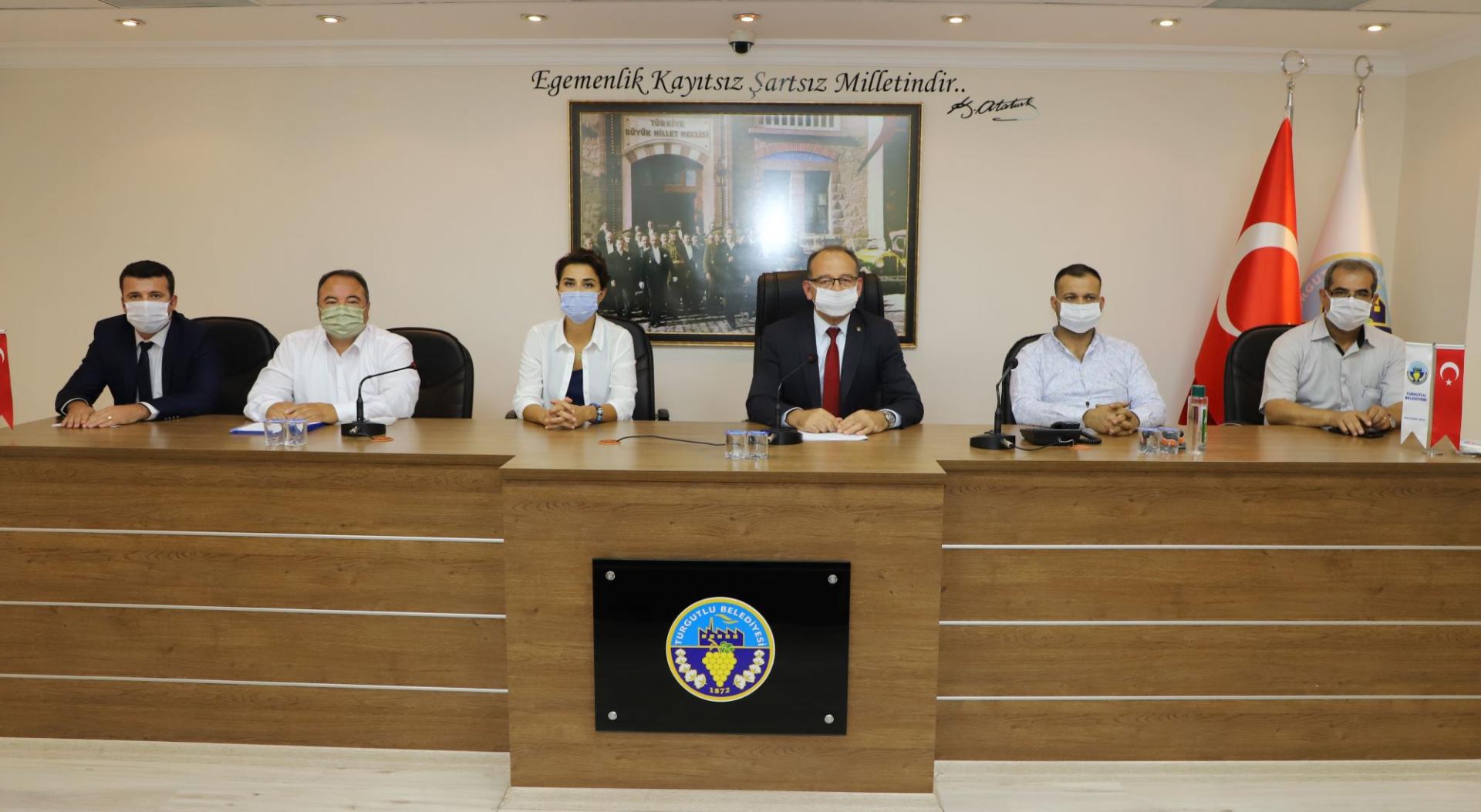 Akın 'eşit işe eşit ücret'