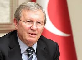 MHK Başkanı zekeriya alp ve üyeler istifa etti.