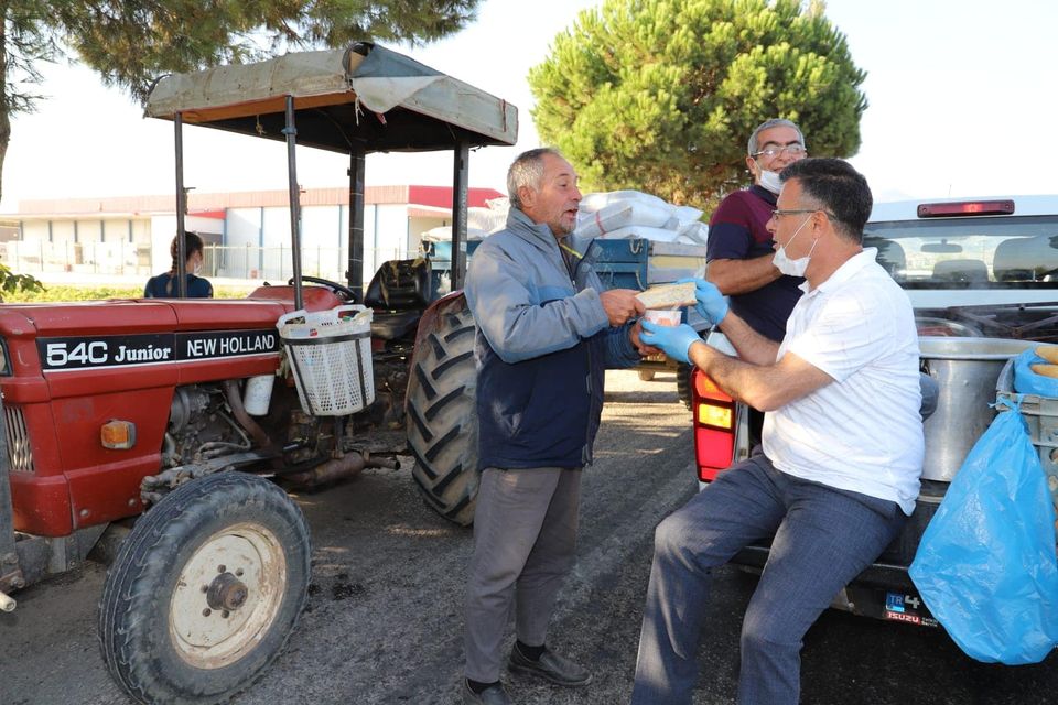 Öküzcüoğlun'dan' bir tas sıcak çorba'ikramı