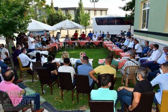 Akhisarspora yardım toplantısı