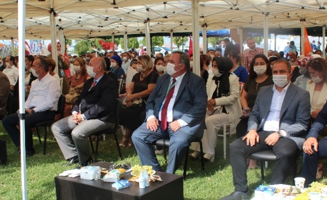 AKP ala şehir ve Sarıgöl kongreleri yapıldı