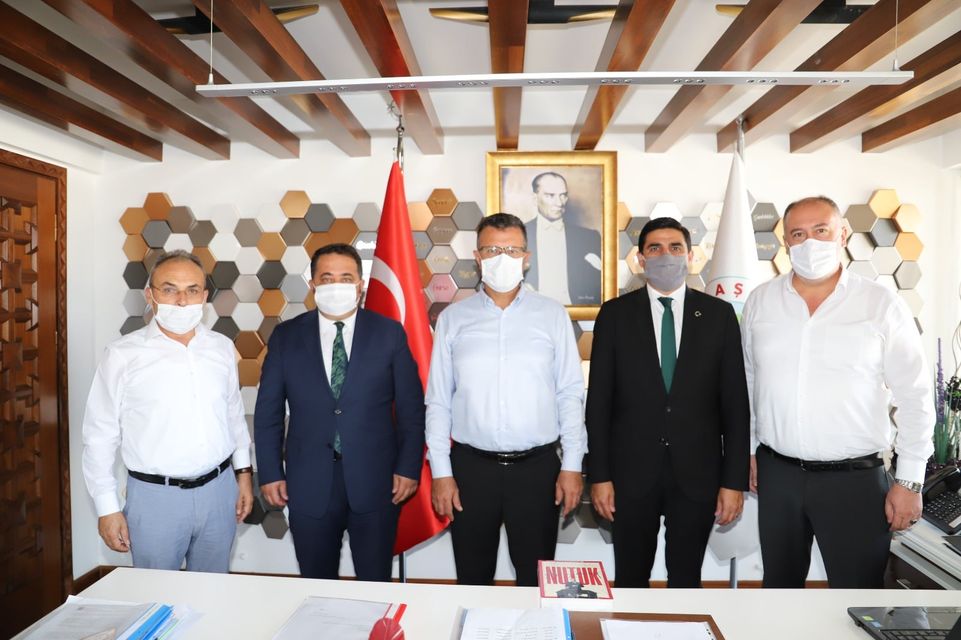 Öküzcüoğlu'na İstanbul'dan misafir