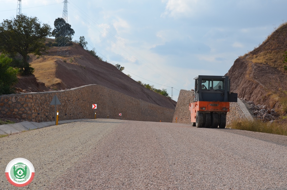 Yol Demirci'yi Akdeniz ve iç Anadolu'ya bağlayacak