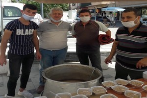 Gördes'de aşure hayrı