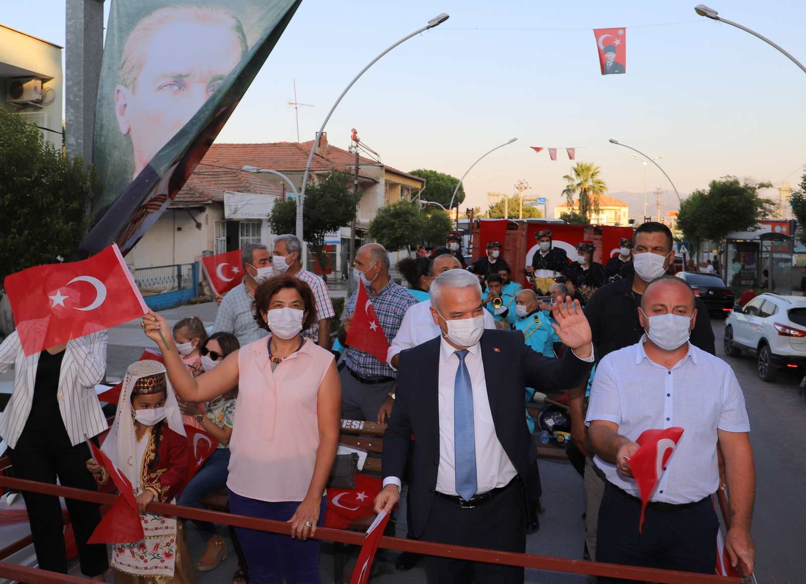 Saruhanlı'da kurtuluş coşkusu