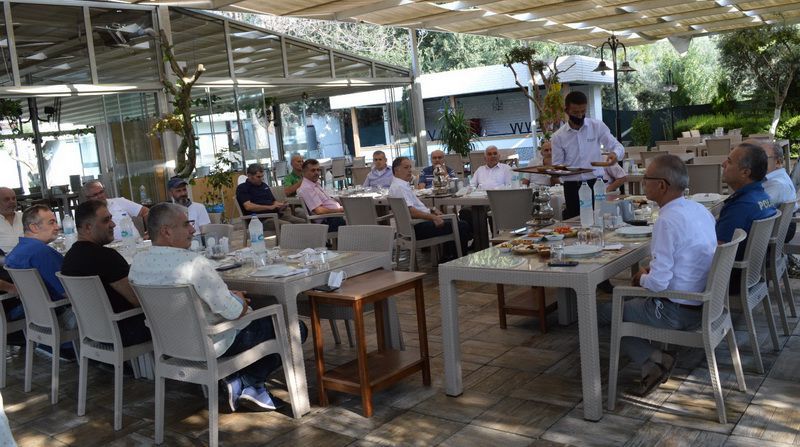 Huzurlu yaşamı yaşatma derneği toplantısı