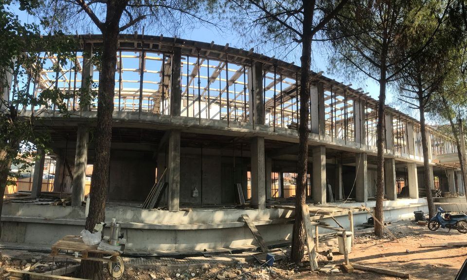 Akhisar kültür ve sanat merkezi inşaatı yükseliyor