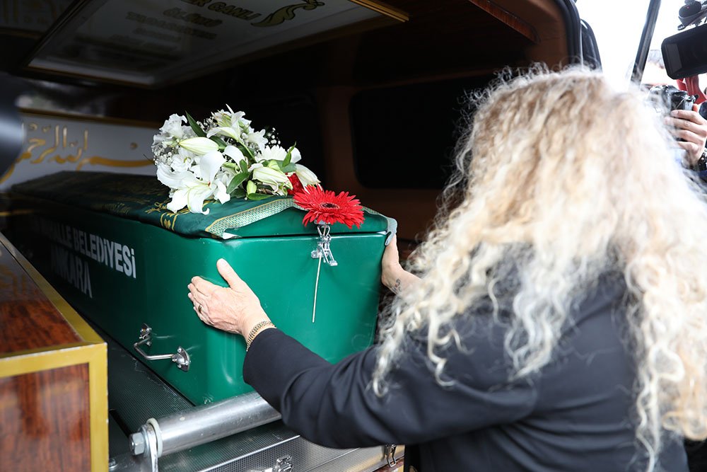 Güle güle büyük usta