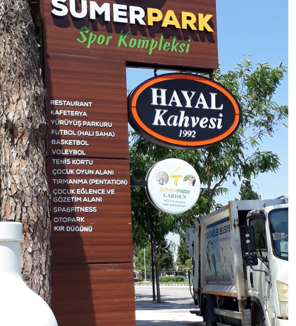 Belediyenin göz yumması vatandaşların tepkisine yol açtı