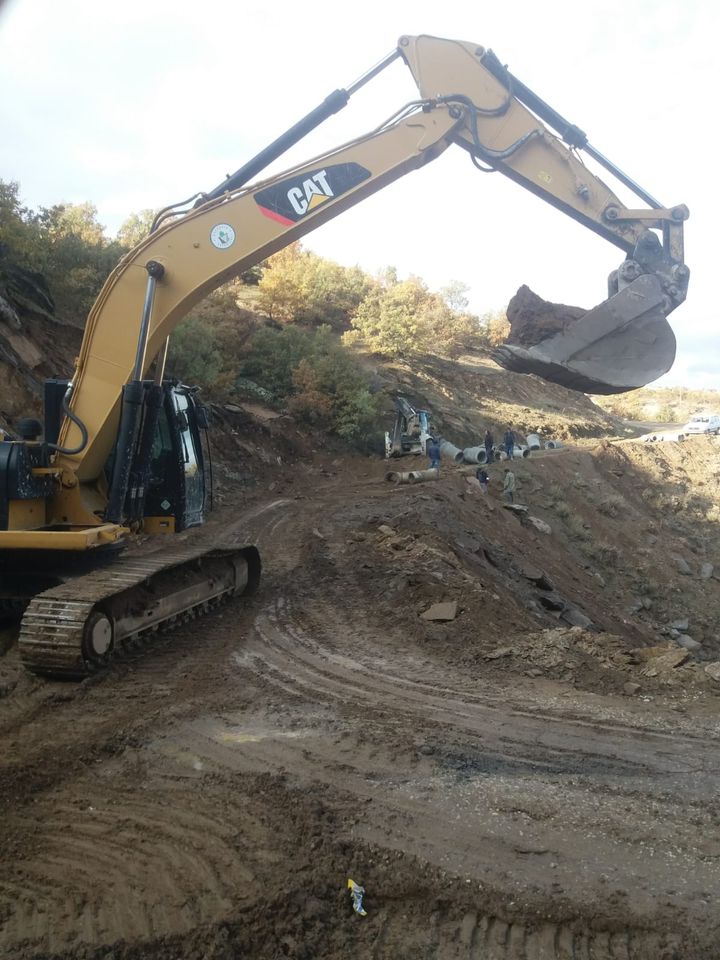 Alaşehir belediyesi mahallelerde yenileme çalışması