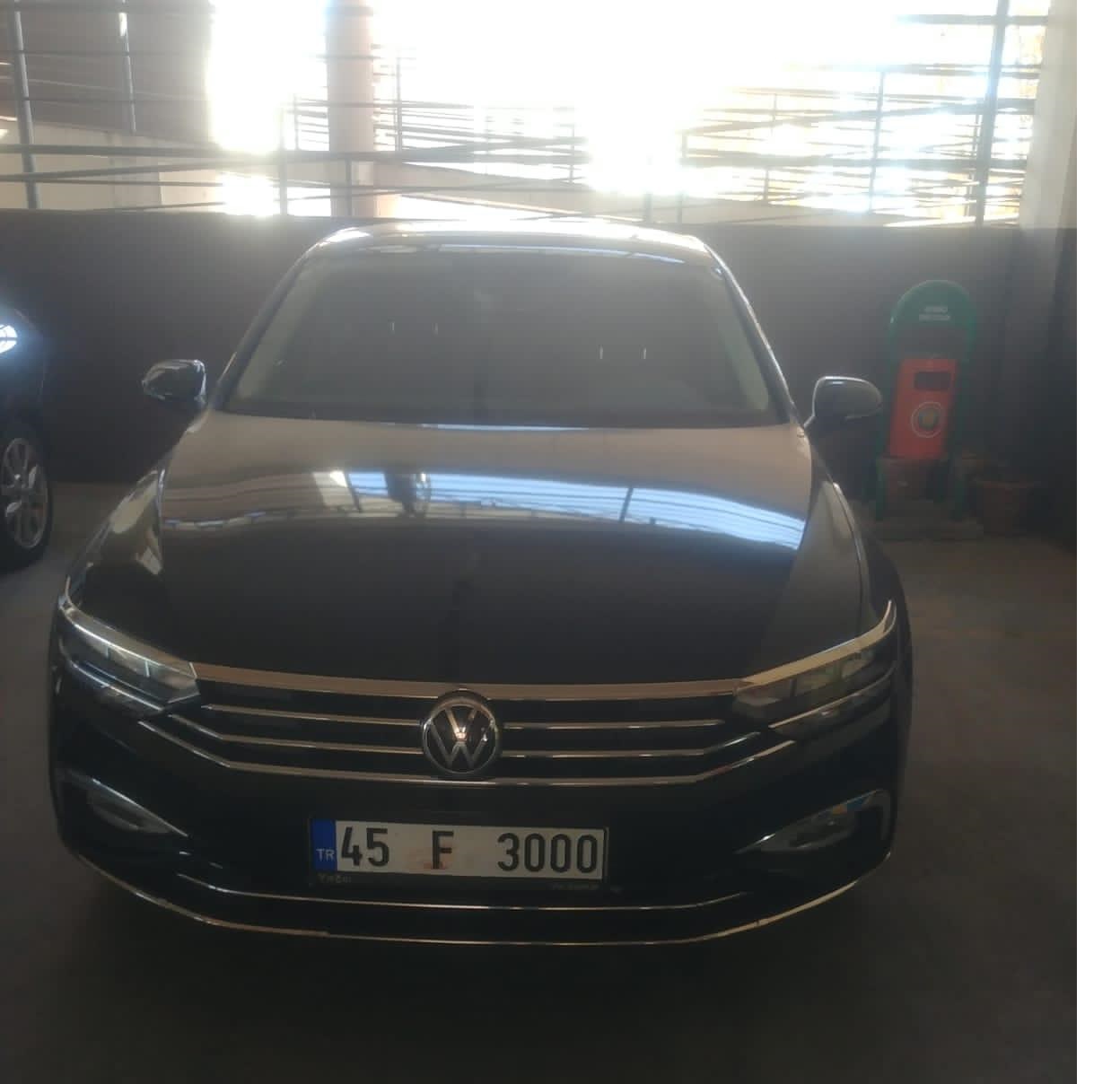 Kırkağaç'ta ambulans sıkıntısı varken,başkan milyonluk makam arcı aldı