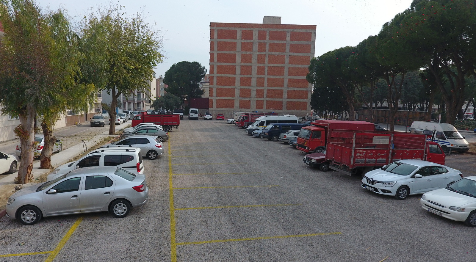 Saruhanlı'ya yeni otopark