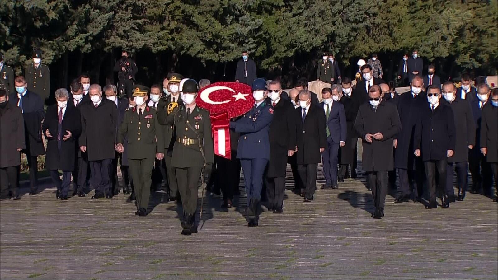 Devlet erkanı 10 Kasım'da atanın huzurunda