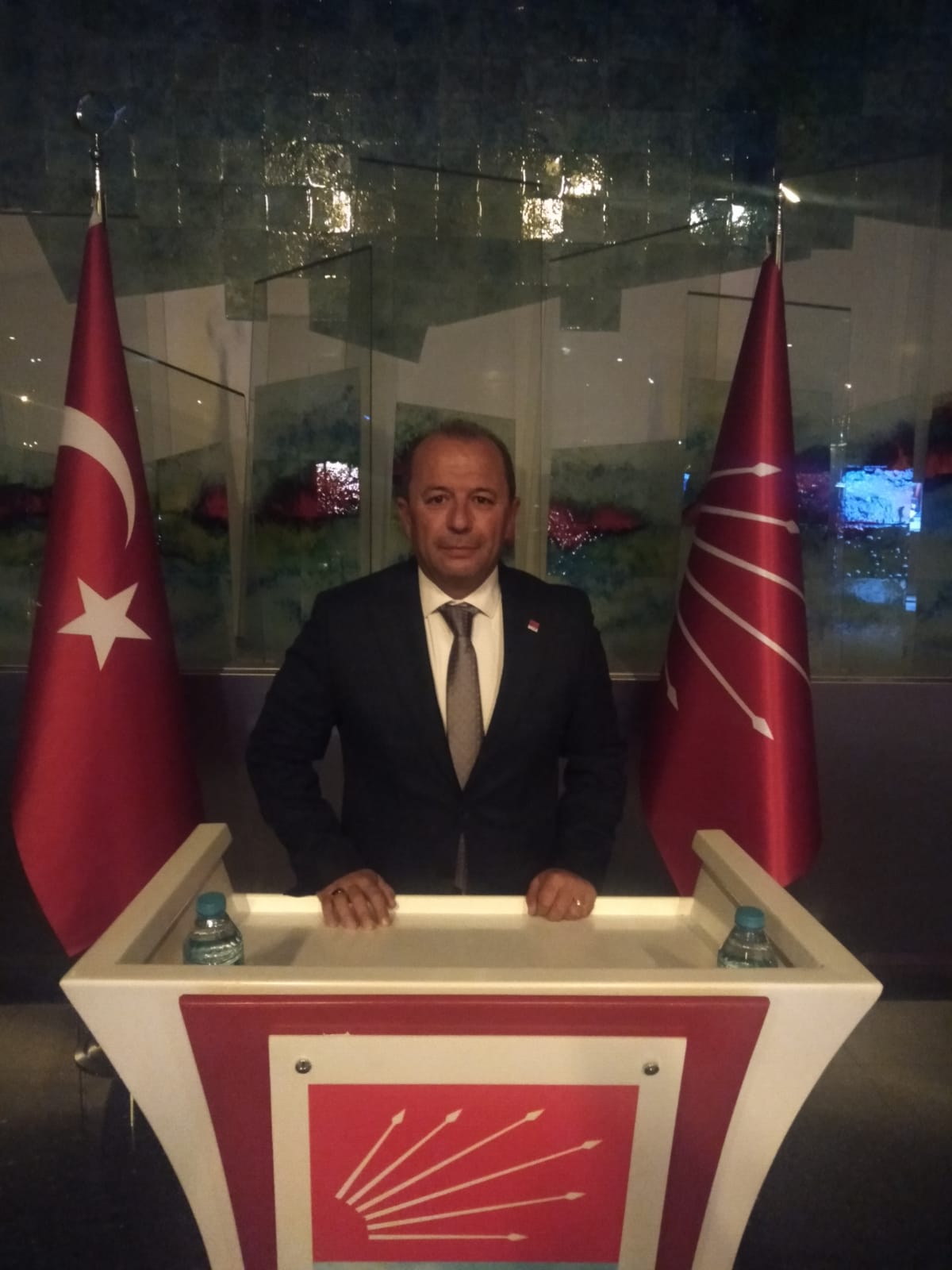 CHP'li Gürtunca, eğitim ordusu sorunlarla boğuşuyor