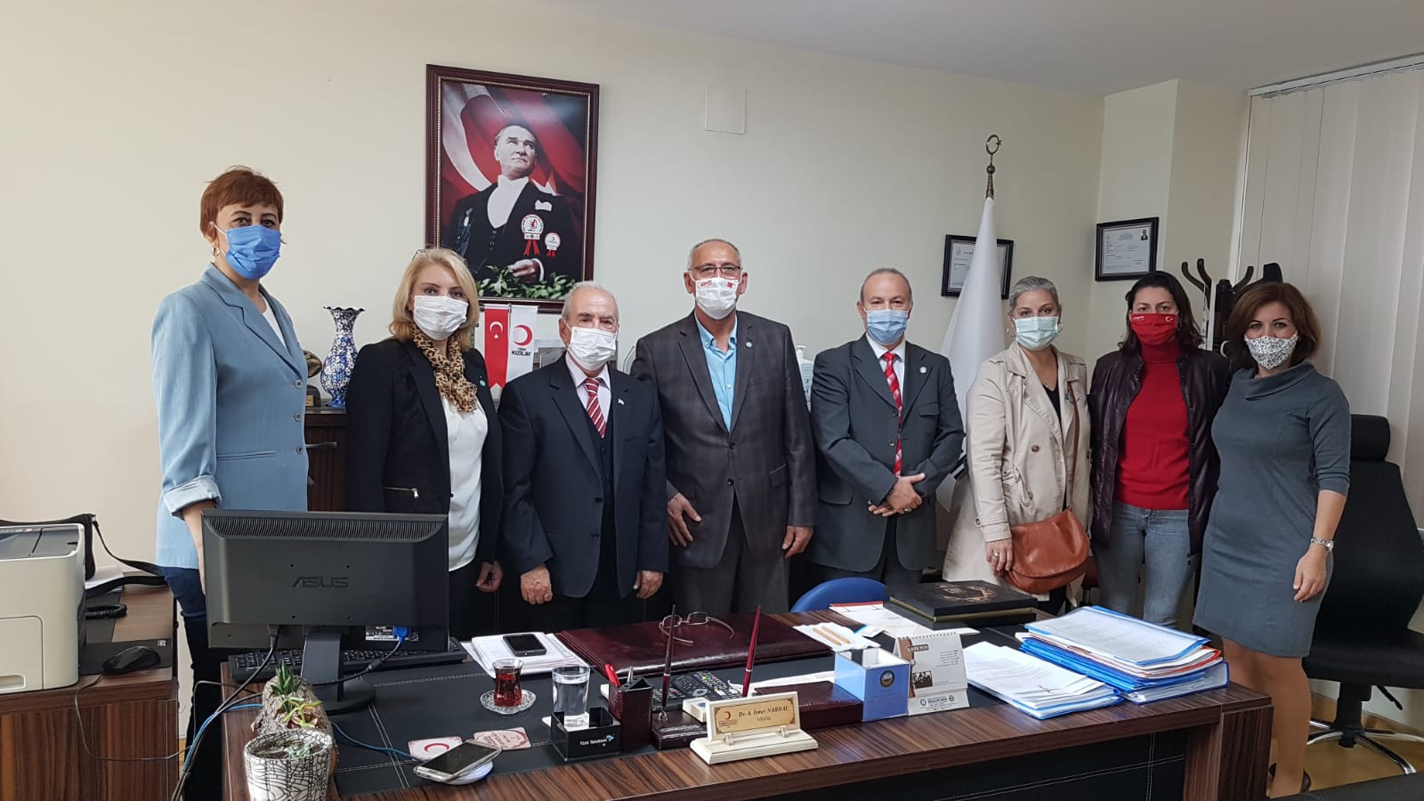 İyi partililer kızılayı ziyarette