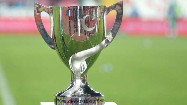 Turgutlusporun rakbi medipol başakşehir