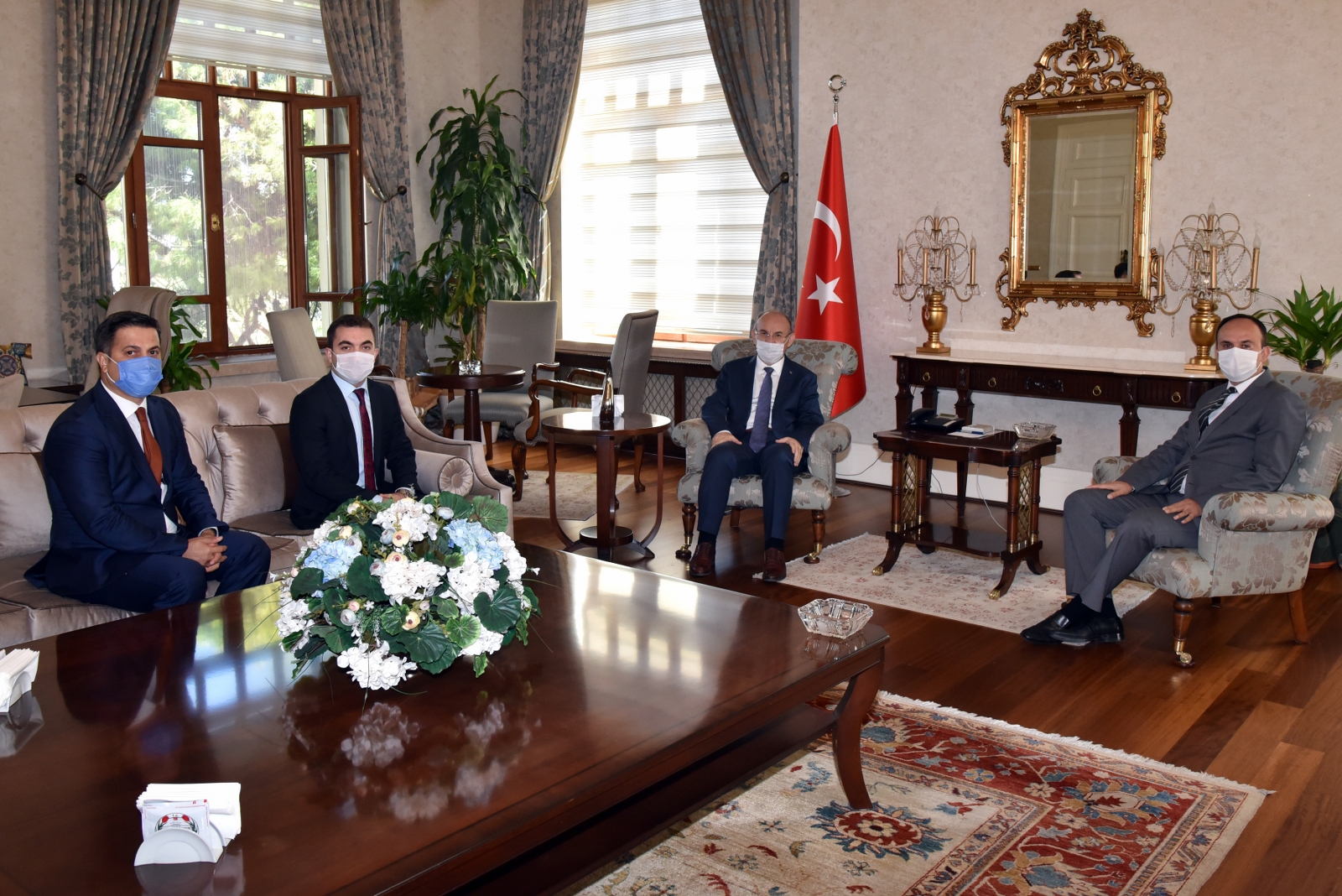 Müfettişlerinden Vali Karadeniz'e ziyaret