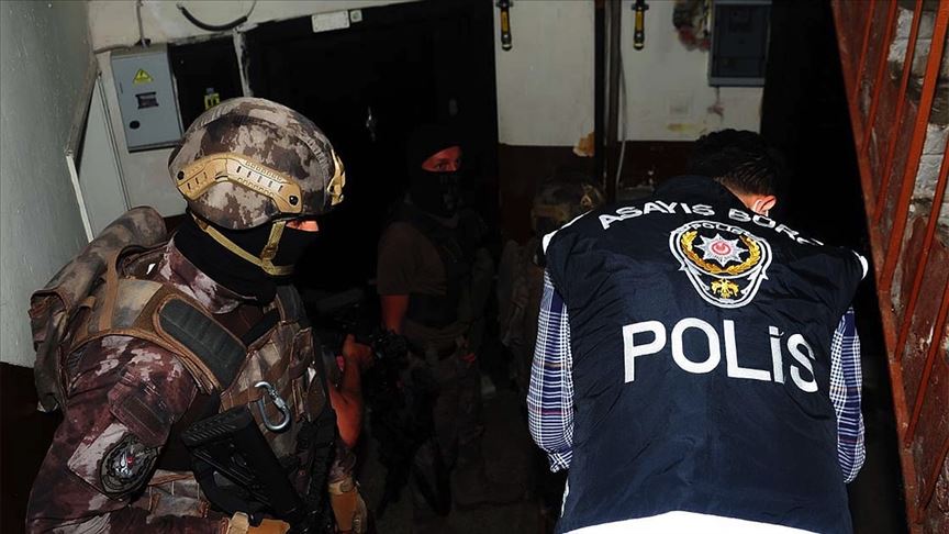 Manisa'nında aralarında yer aldığı 13 ilde operasyon