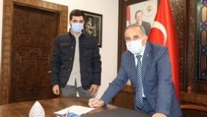 AK otopark ve AK park iş merkezinde imzalar atıldı 