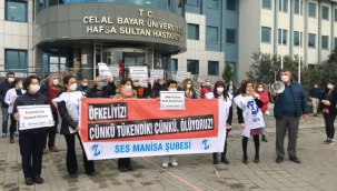 Covid-19'dan yaşamını yitiren sağlıkçılar için saygı eylemi