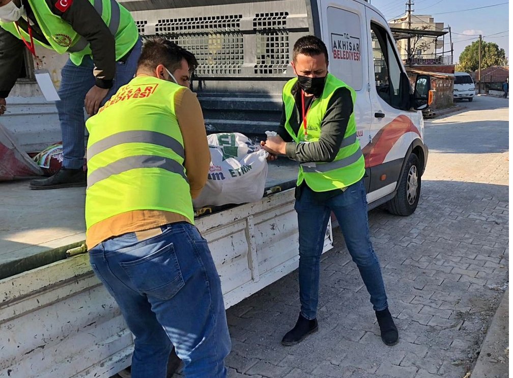 Akhisar Belediyesi, halkın yanında ve hizmetinde