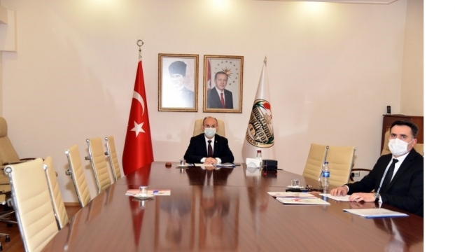 Kamu-Üniversite-Sanayi İşbirliği toplantısı yapıldı