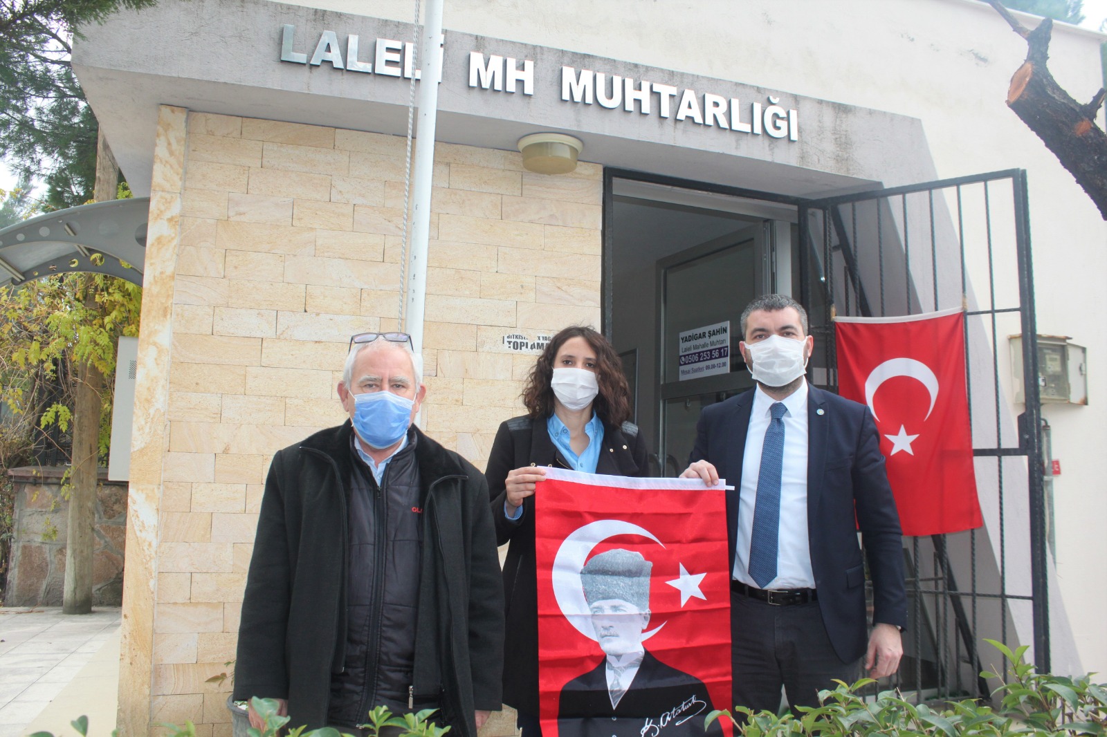 Akan kadınlar gününde muhtarlarla bir araya geldi