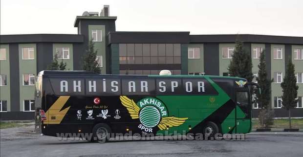 Belediyeden Akhisarspora otobüs