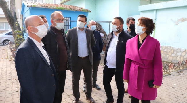 Turgutlu'da vatandaşları soğuktan koruyacak kapalı duraklar yapılacak