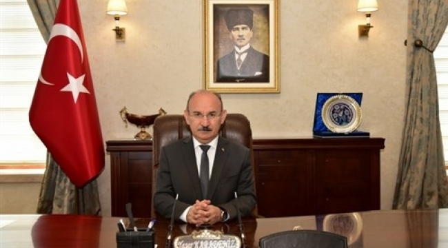 Vali Karadeniz' in yeni yıl mesajı