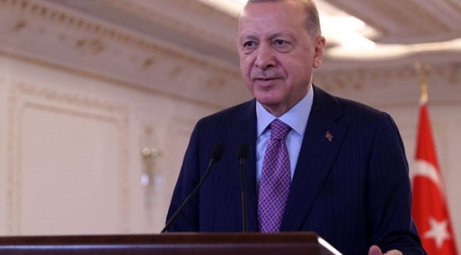 Açılışa Erdoğan'ın,: O mikrofonu milletvekilimize ver' uyarısı damga vurdu