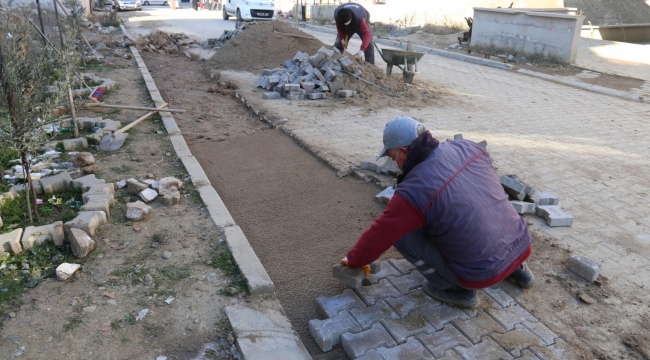 Belediye ekipleri kent içi bakım,onarım çalışması sürüyor