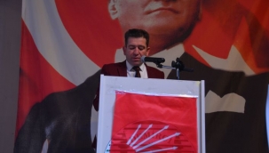 Demirci CHP ilçe başkanı Kuru, tütün üreticisi tüccarın insafına bırakıldı