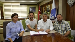 Dünyada bir ilk: 5 ruhsatlı camii Manisa'da yolsuzluk gölgesinde yapılıyor.