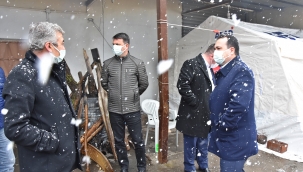 Dutlulu, karantinadaki vatandaşları yalnız bırakmadı