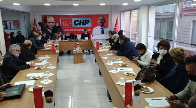 Manisa CHP aylık değerlendirme toplantısı yapıldı
