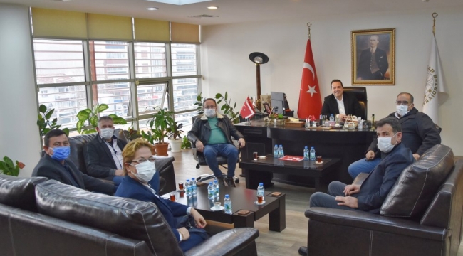 Muhtarlardan Dutlulu'ya teşekkür ziyareti
