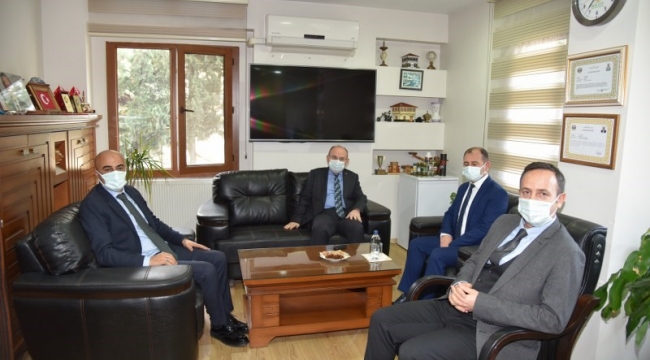 Vali Karadeniz orman müdürlüğünde 