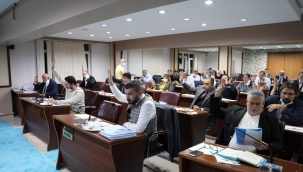 Yunusemre belediyesinde esnafa nakit yardımında tartışma çıktı