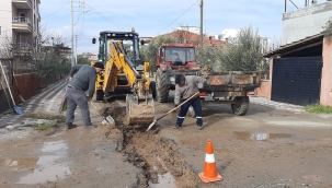 Akhisar'da yol tamirleri