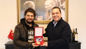 Akhisarlı atıcının büyük başarısı